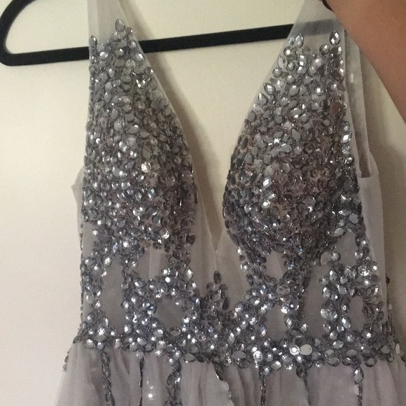 Gala dress - Picture 4 of 6